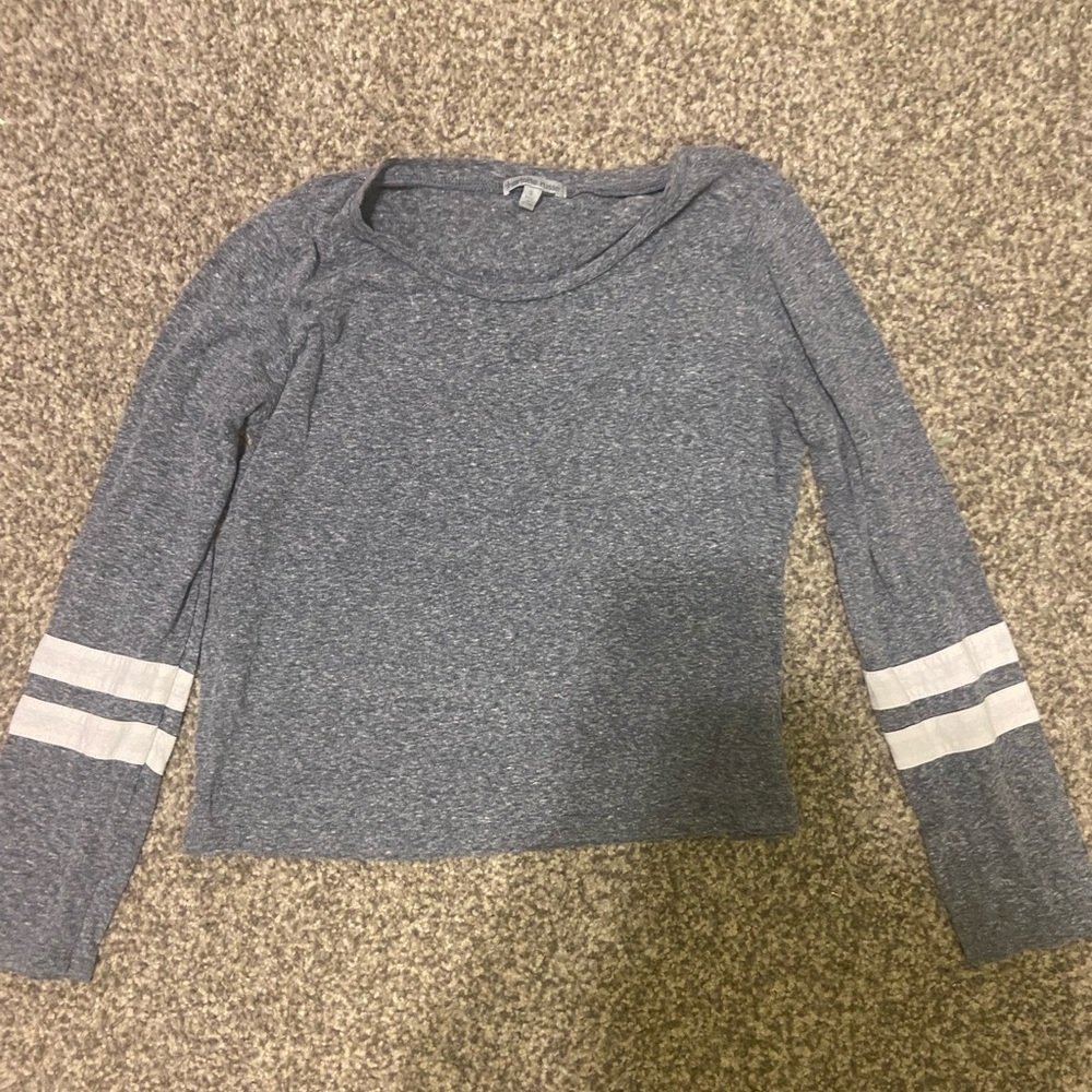 Womens slightly cropped shirt